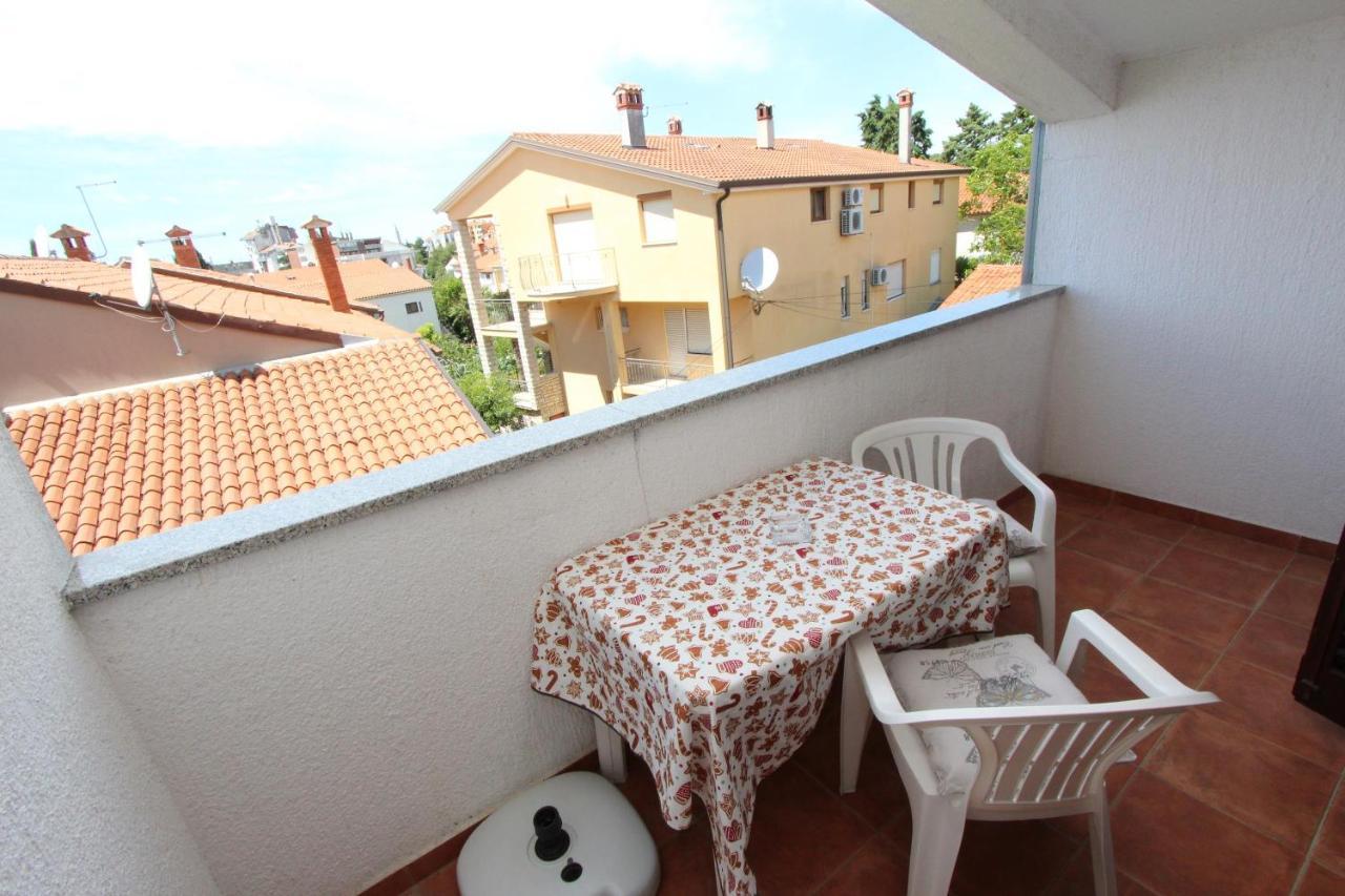 Rooms And Apartments Dino Rovinj Extérieur photo